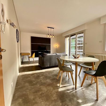 Les Violettes, Bel Appartement Au Centre-Ville Жерарме Экстерьер фото